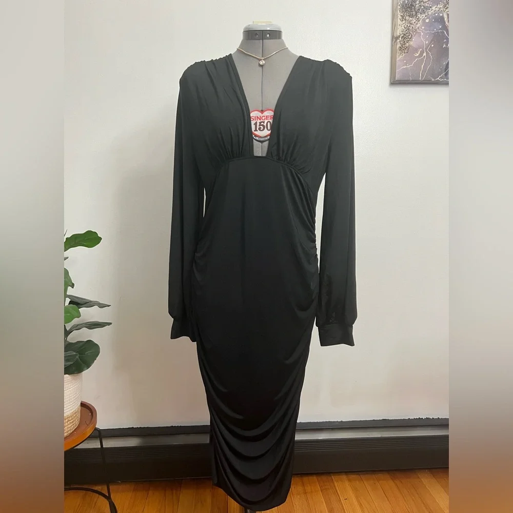 SHEIN Plunging V-Neck Black Long Sleeve Ruched Midi Dress - Picture 2 of 7